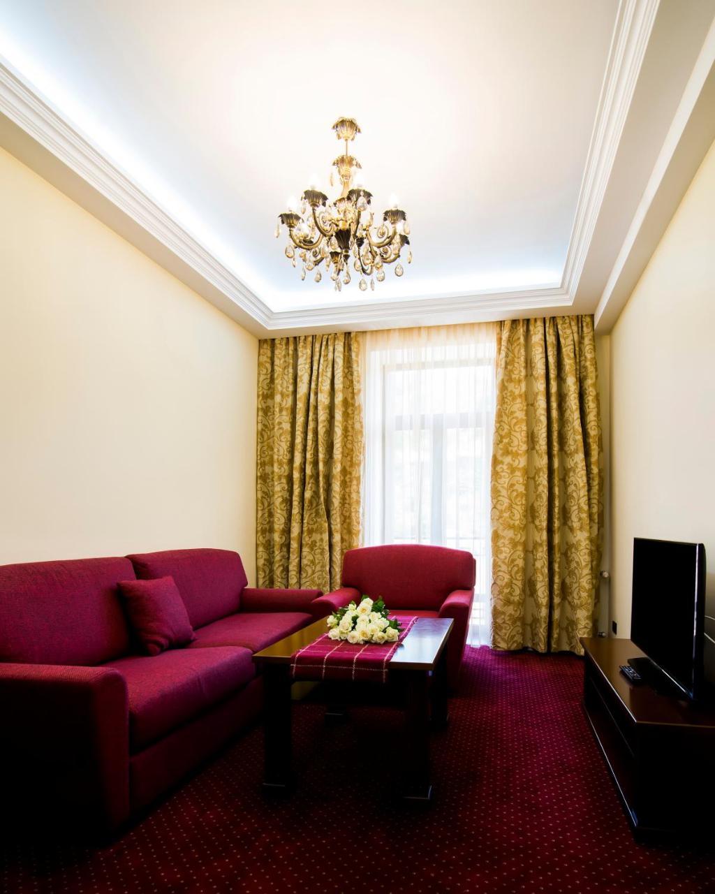 Elegant Hotel & Resort 차그카조르 외부 사진