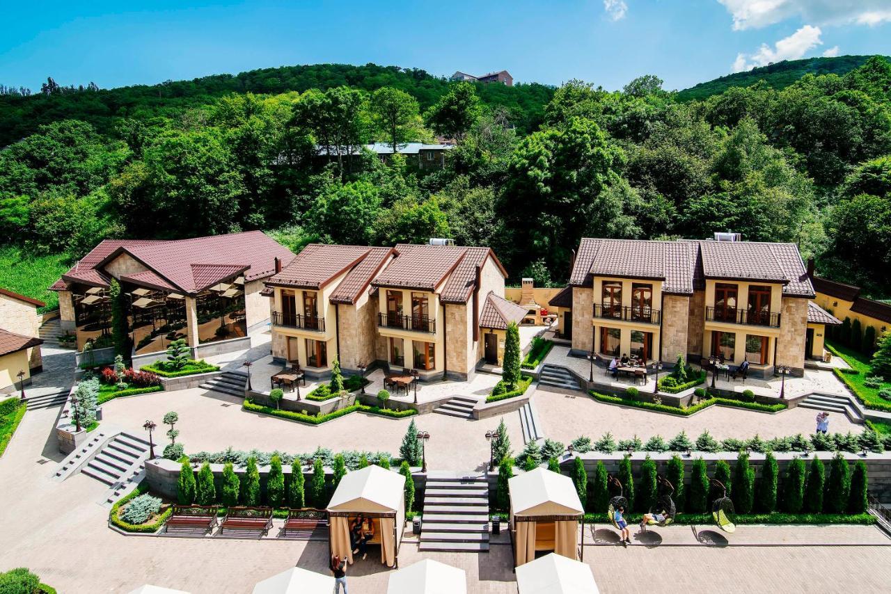 Elegant Hotel & Resort 차그카조르 외부 사진